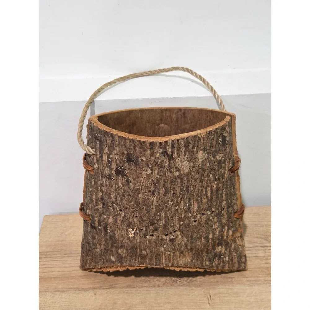 Handmade Bark Berry Basket Wall Hanging Native American Style 9''